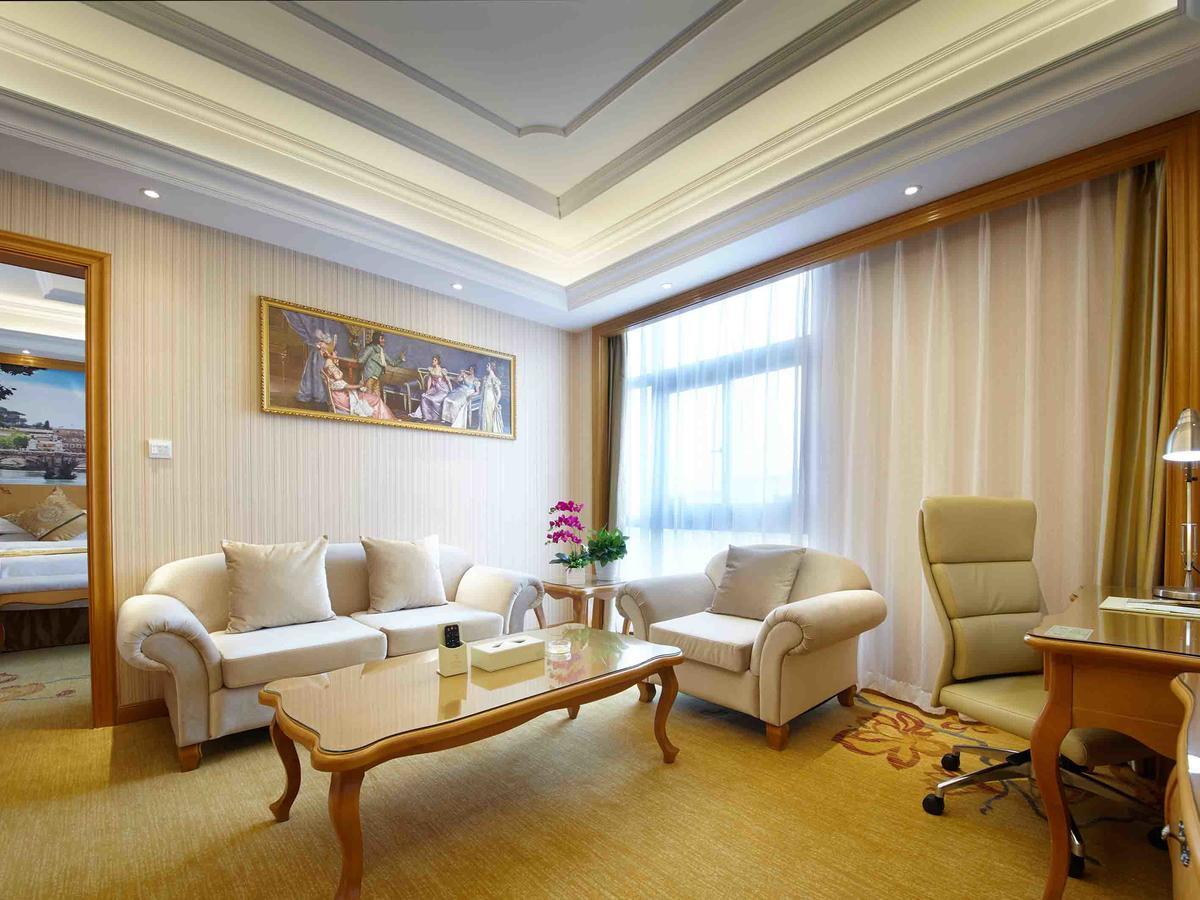 Vienna International Hotel Shanghai Baoshan Pangu Road Extérieur photo